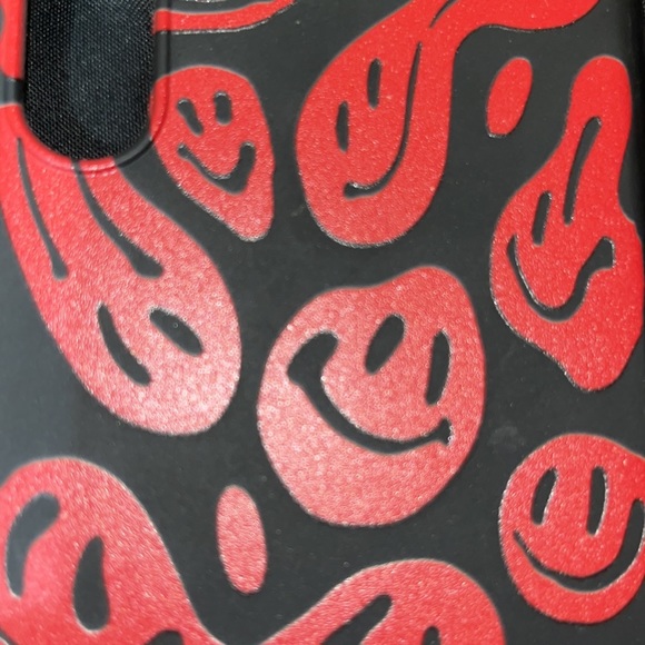 Wavy Smiley Face IPhone X Case - Picture 2 of 3